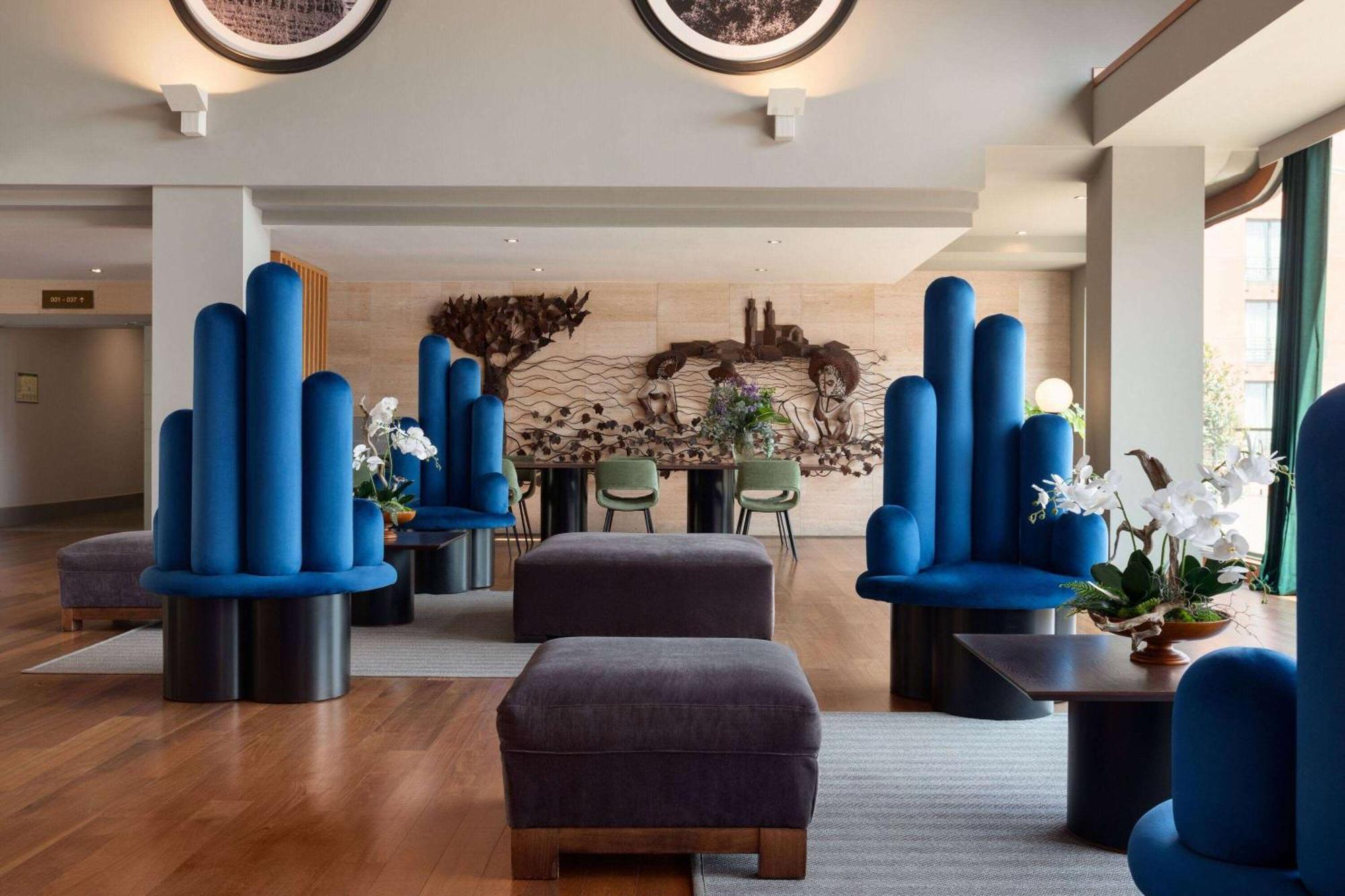 Dolce By Wyndham Barcelona Resort سانت إستيفي سيسروفير المظهر الخارجي الصورة